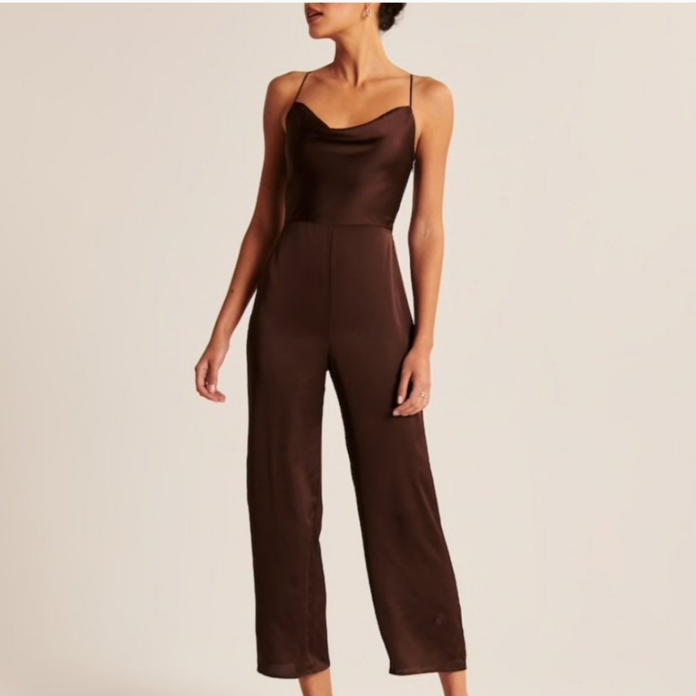 NEW W/ TAGS Abercrombie Women's Cowlneck Jumpsuit